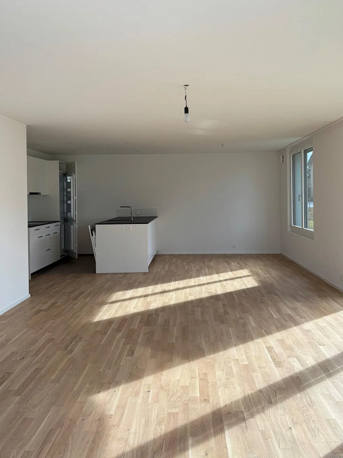 New Building - 3.5 Room Apartment on the Ground Floor - Photo 1 of 12