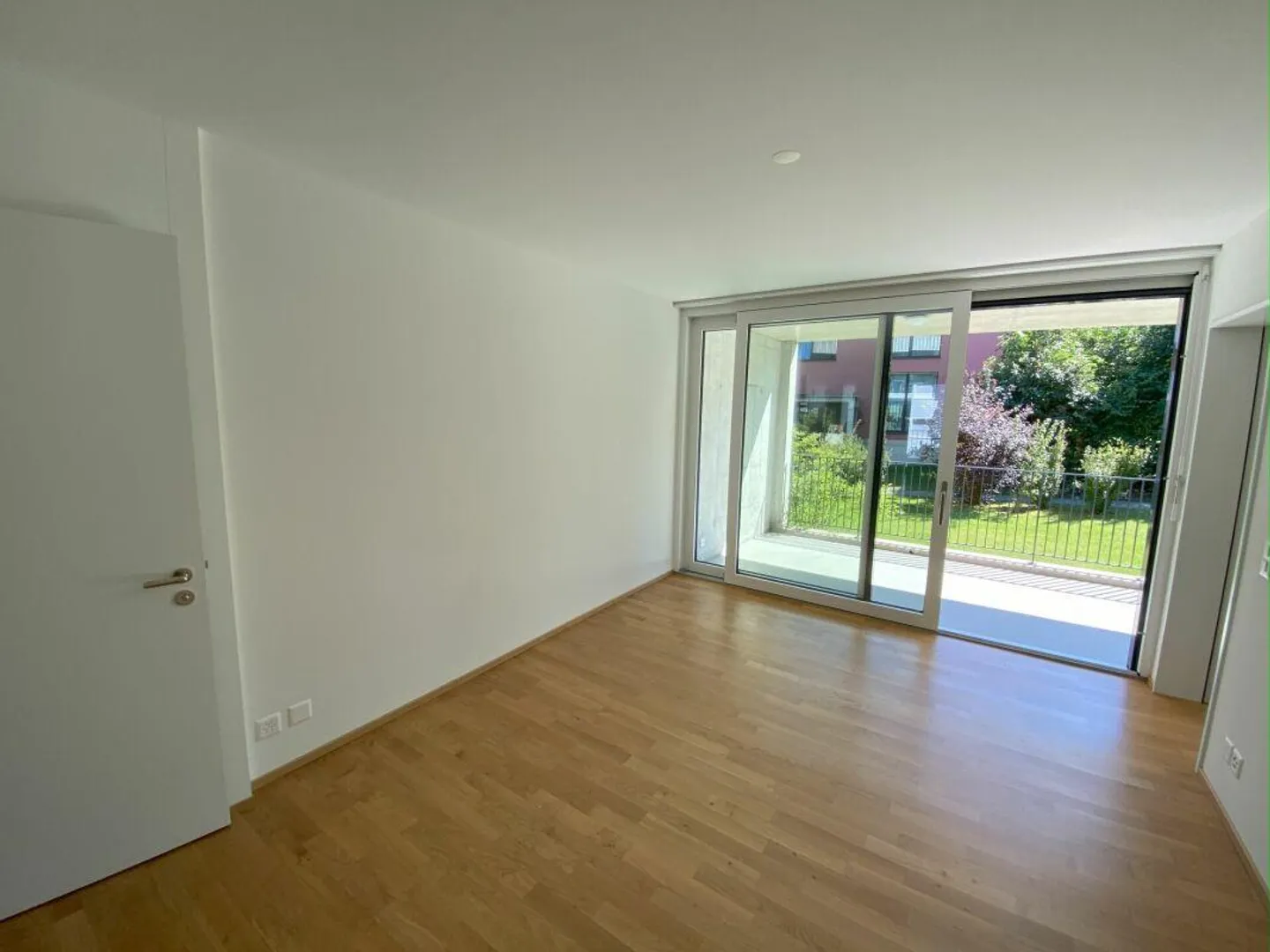 Light-Filled 3.5-Room Apartment in Busswil - Photo 1 of 13