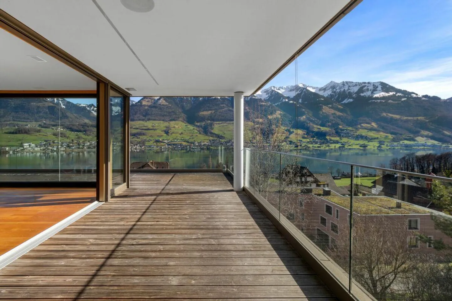 Hovering above Lake Sarnen - Photo 13 of 14