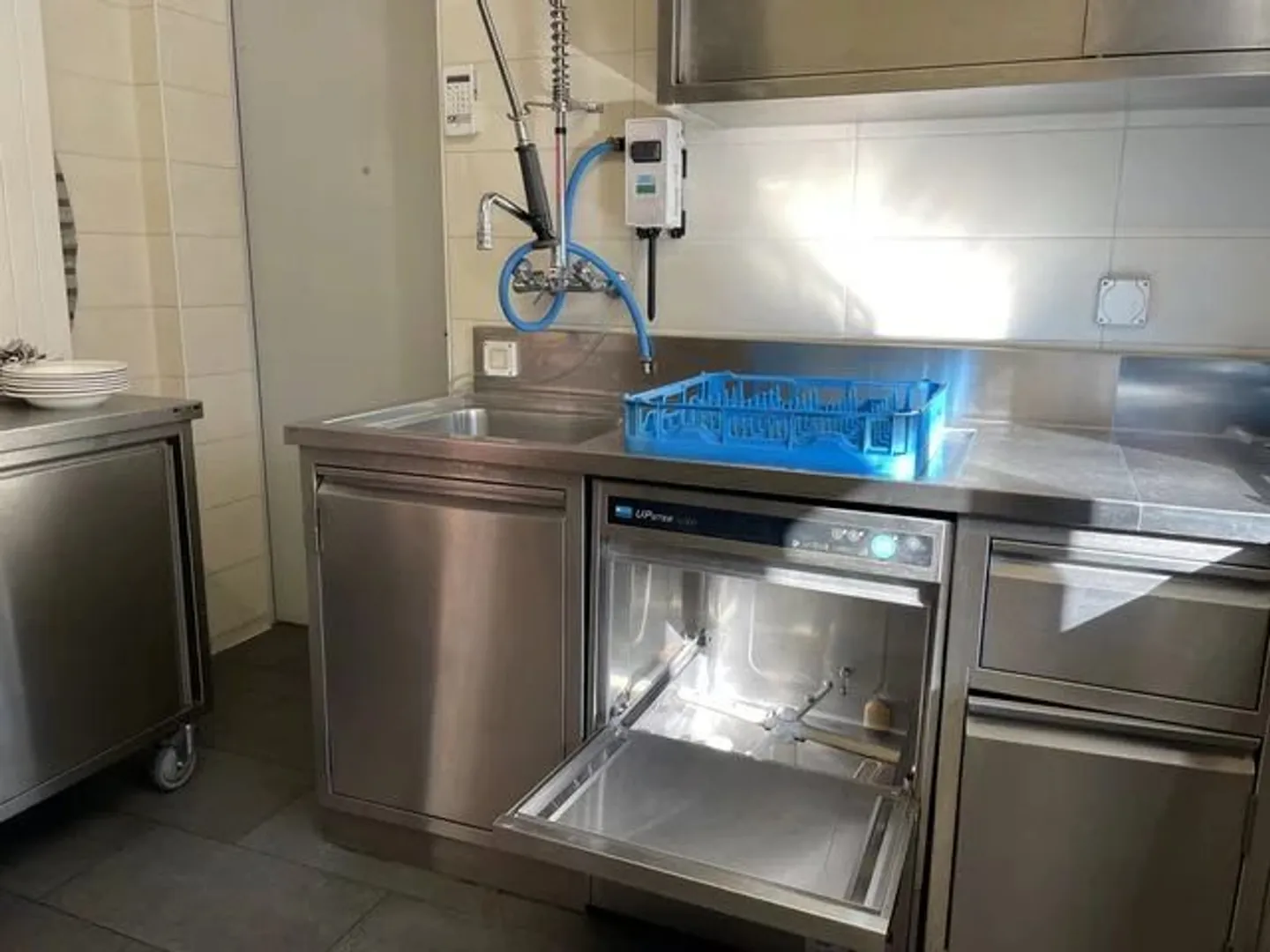 Mischgenutztes Gebäude mieten - Foto 11 von 13