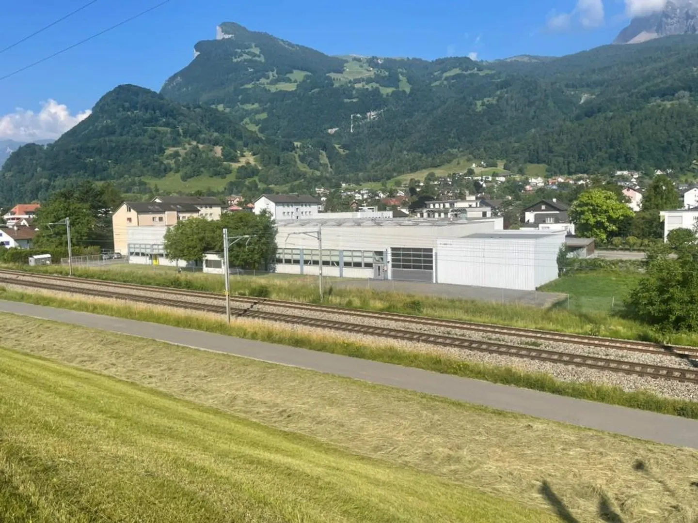 Industrial/Commercial Hall near Highway Access - Photo 1 of 7