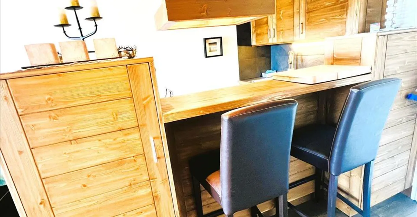 Appartement rénové avec vue imprenable - Photo 4 sur 12