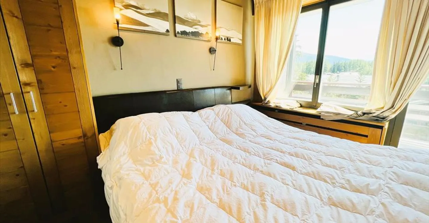 Appartement rénové avec vue imprenable - Photo 5 sur 12