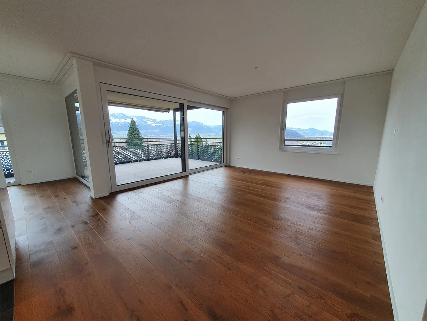 Neue Wohnung mit Seesicht - Foto 3 von 21