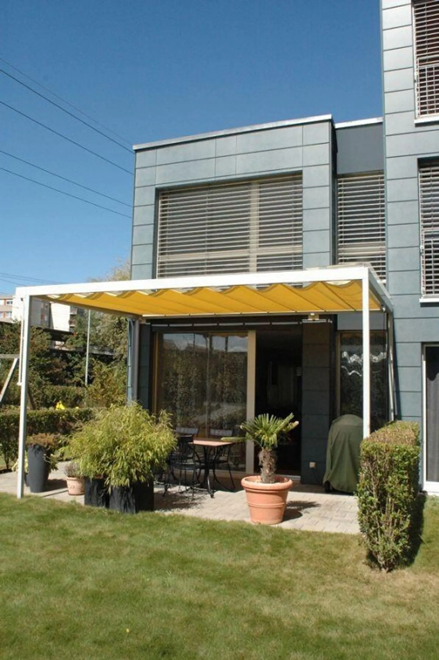 Moderne 3.5-Zimmer-Maisonette-Wohnung an zentraler Lage - Foto 1 von 17