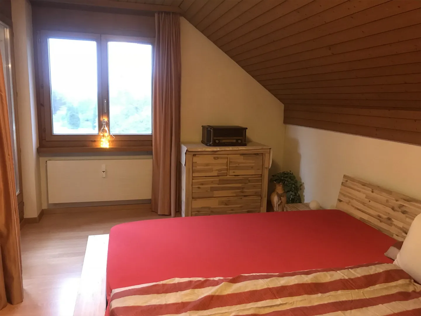 Appartamento luminoso in una posizione tranquilla - Foto 7 di 11