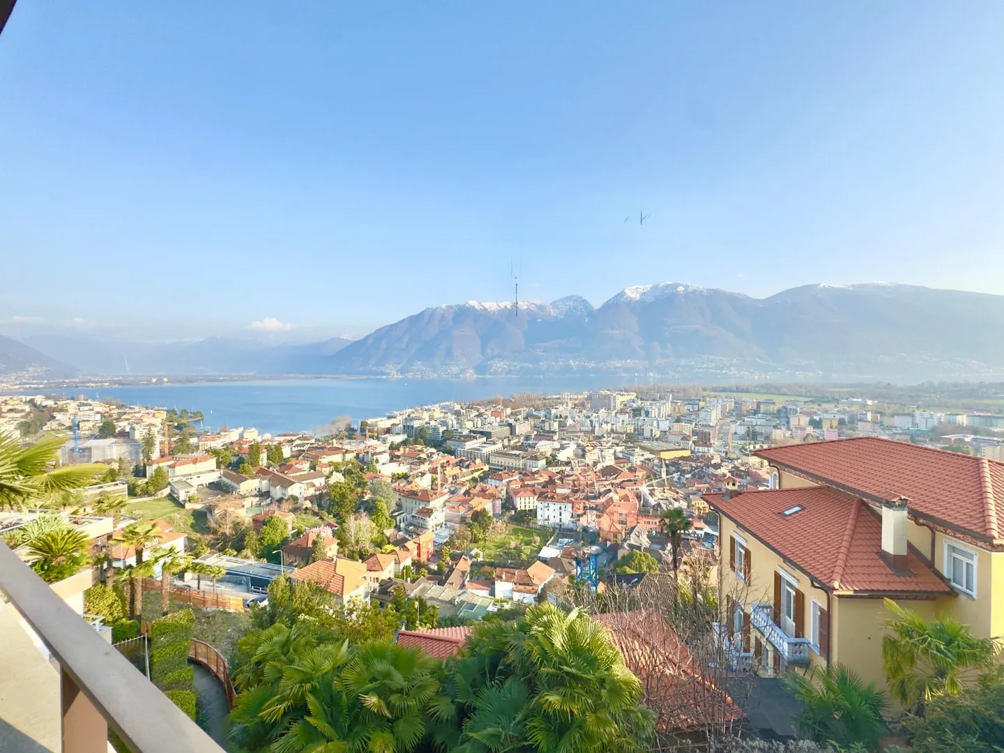 3782 - PRIVACY E QUALITÀ NEL GIUSTO EQUILIBRIO A LOCARNO MONTI - Foto 7 di 18