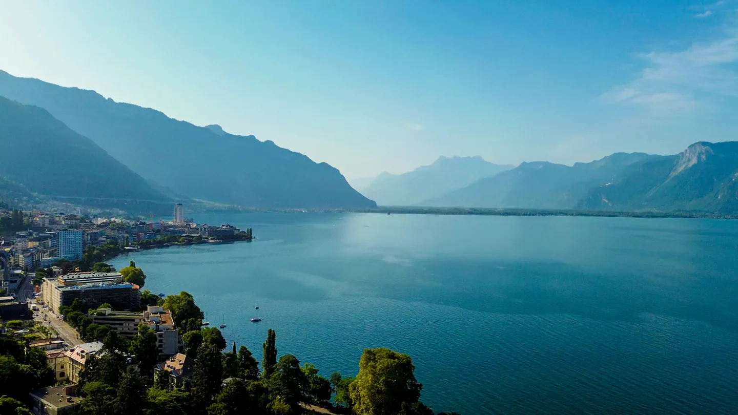Appartamento di Prestigio a Montreux, vista lago a 360° - Foto 12 di 12