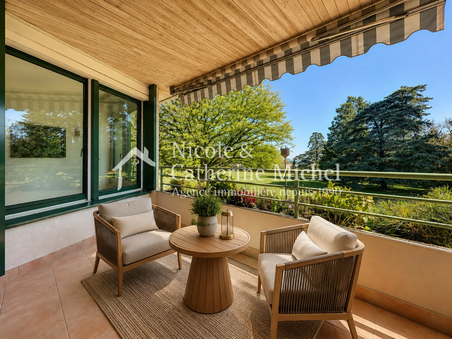 Attique de Luxe au Bord du Lac - Photo 1 sur 13