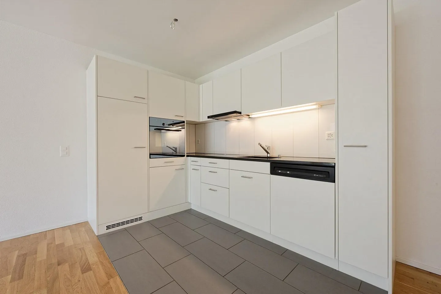 Appartamento 4.5 locali a Kriens - Foto 2 di 8