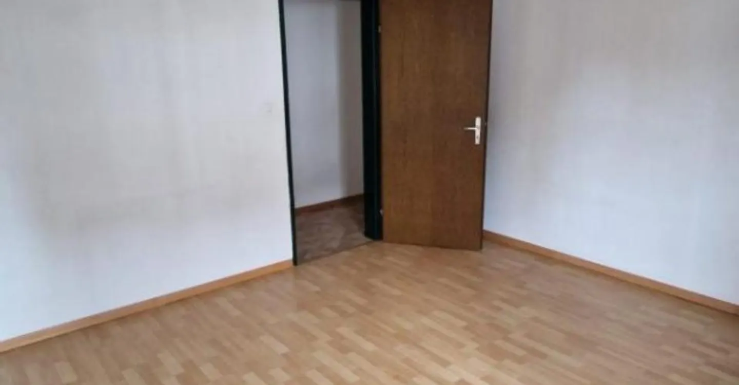 3.5-room apartment on the 1st floor - Photo 9 of 17