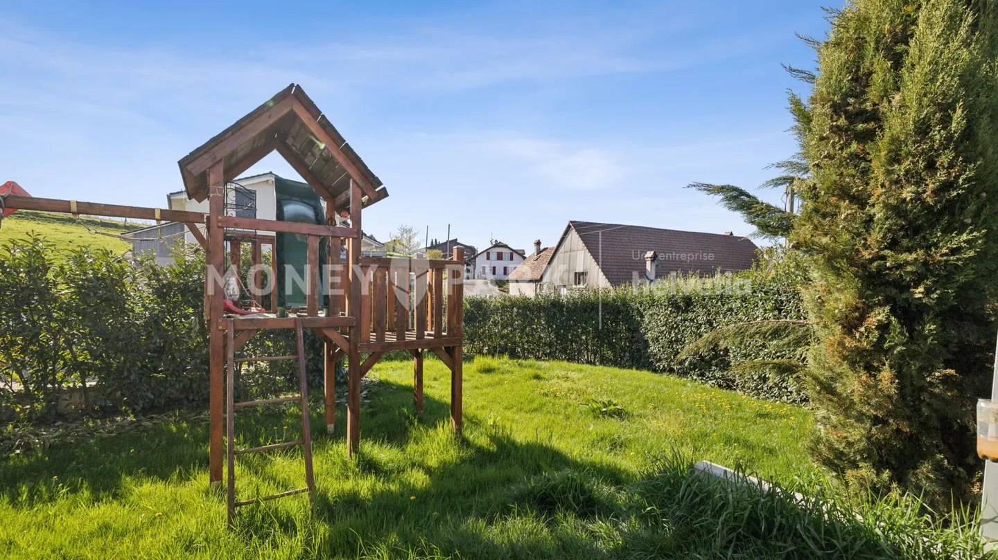 Casa indipendente con 6,5 stanze - Foto 10 di 10