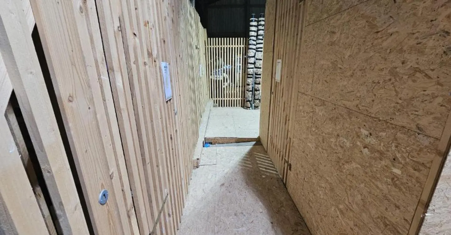 Multiple storage boxes - storage units from 6.83 to 52.93 m2 starting at CHF 80 in Movelier - Photo 2 of 10