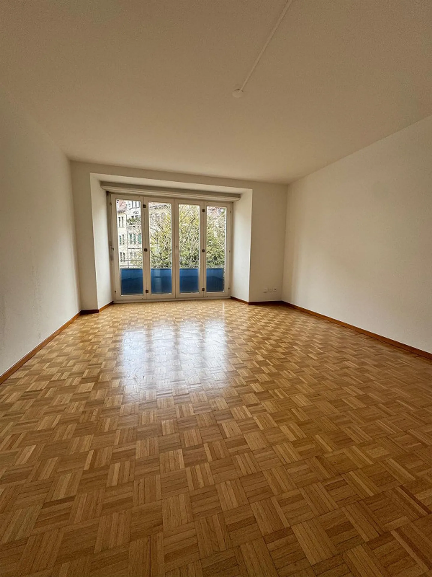 3.0 Room Apartment near Hottingerplatz - Photo 4 of 6