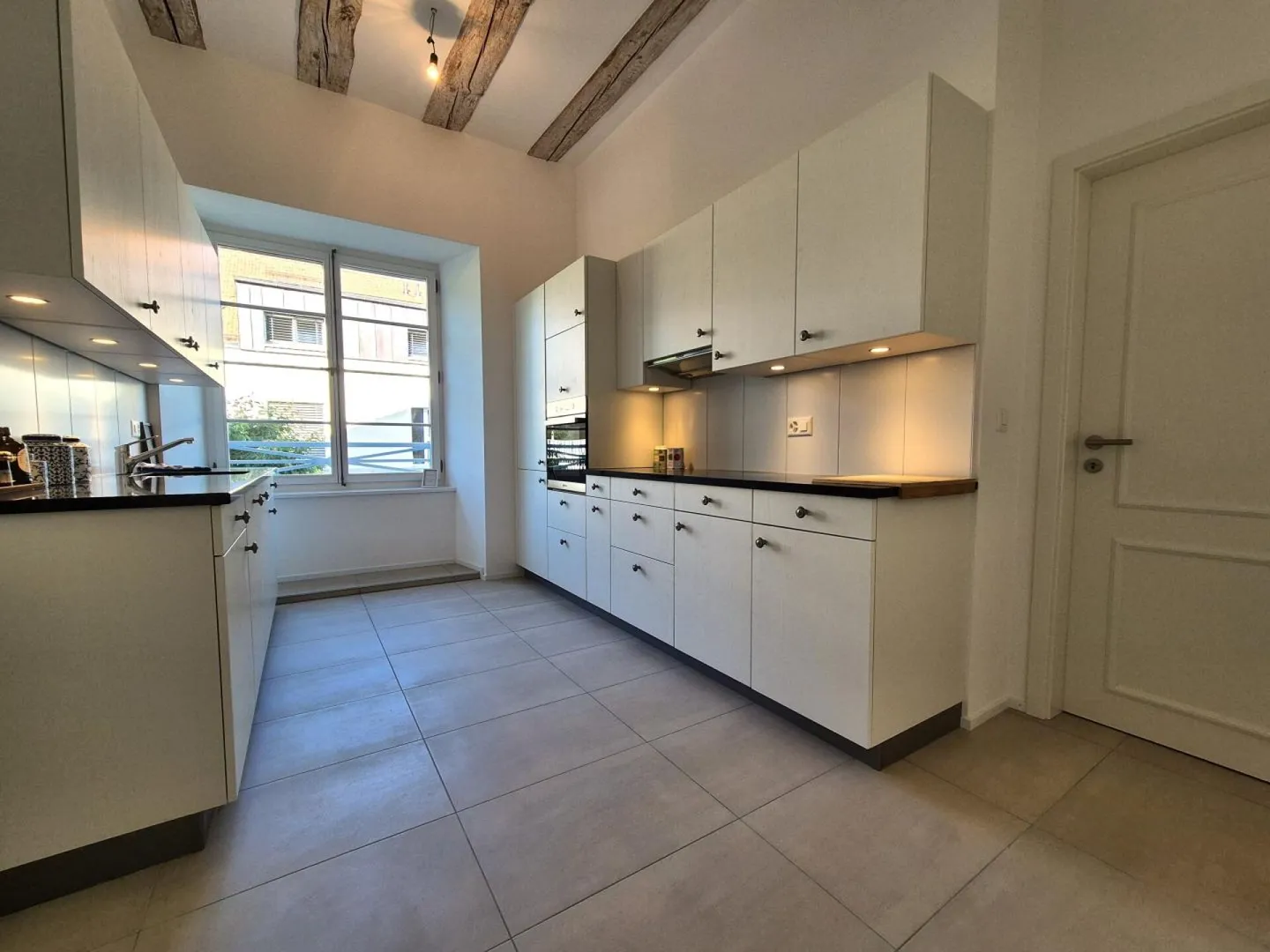 Domdidier - 4,5-Zimmer-Wohnung in Domdidier - Foto 8 von 15