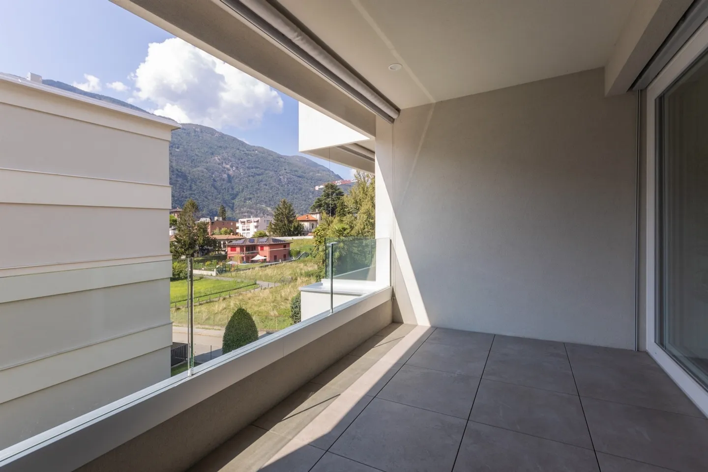 Residenza Artemisia: moderno appartamento vicino al centro di Bellinzona - Foto 4 di 9