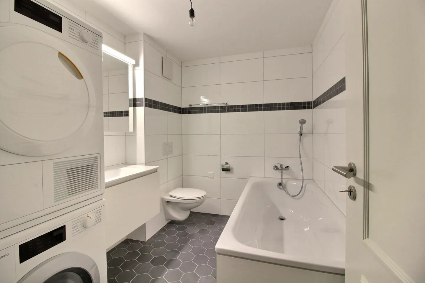 Domdidier - 4,5-Zimmer-Wohnung in Domdidier - Foto 13 von 15