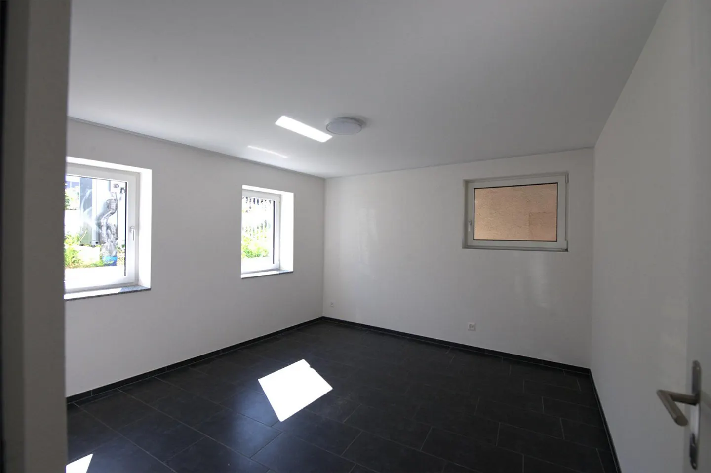 Appartement fraîchement rénové avec charme - Photo 10 sur 14
