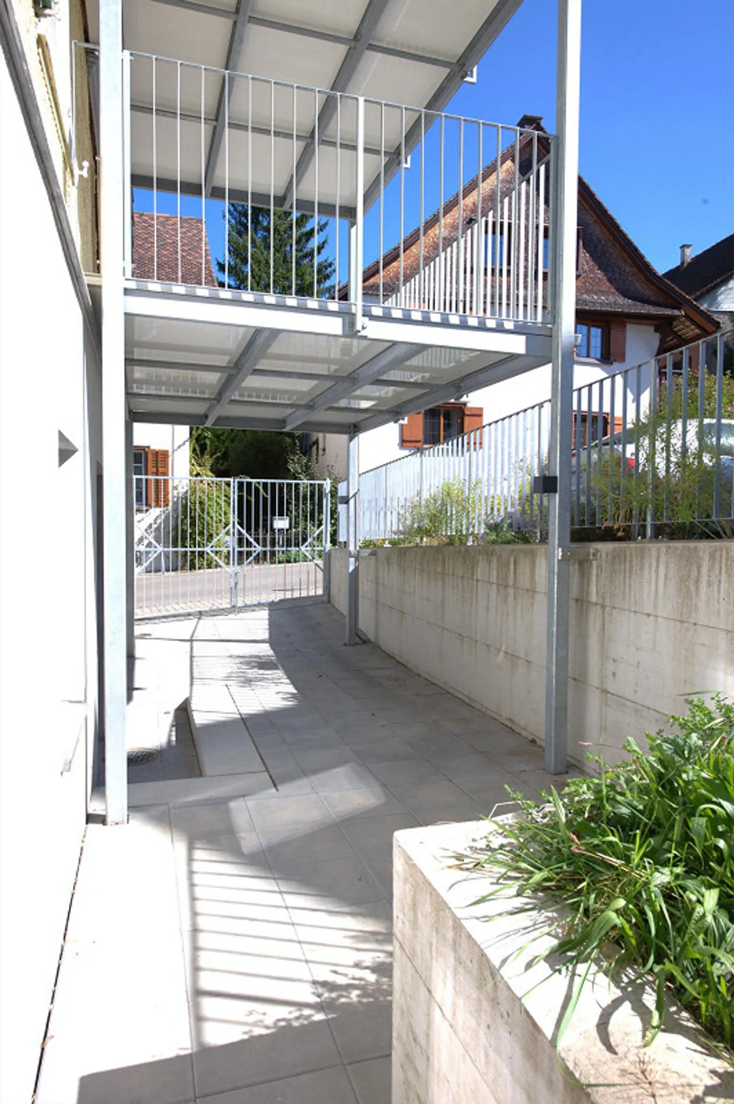 Appartement fraîchement rénové avec charme - Photo 14 sur 14
