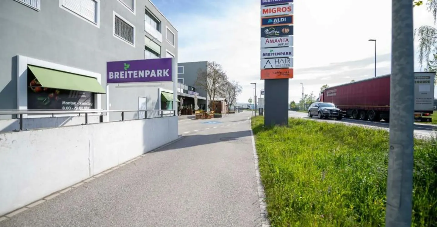 Your retail space in Breitenpark - Photo 4 of 5