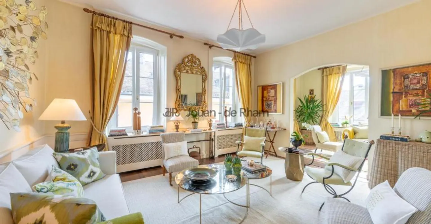 Aubonne | Magnifique maison de charme - Hôtel particulier - Photo 1 of 12