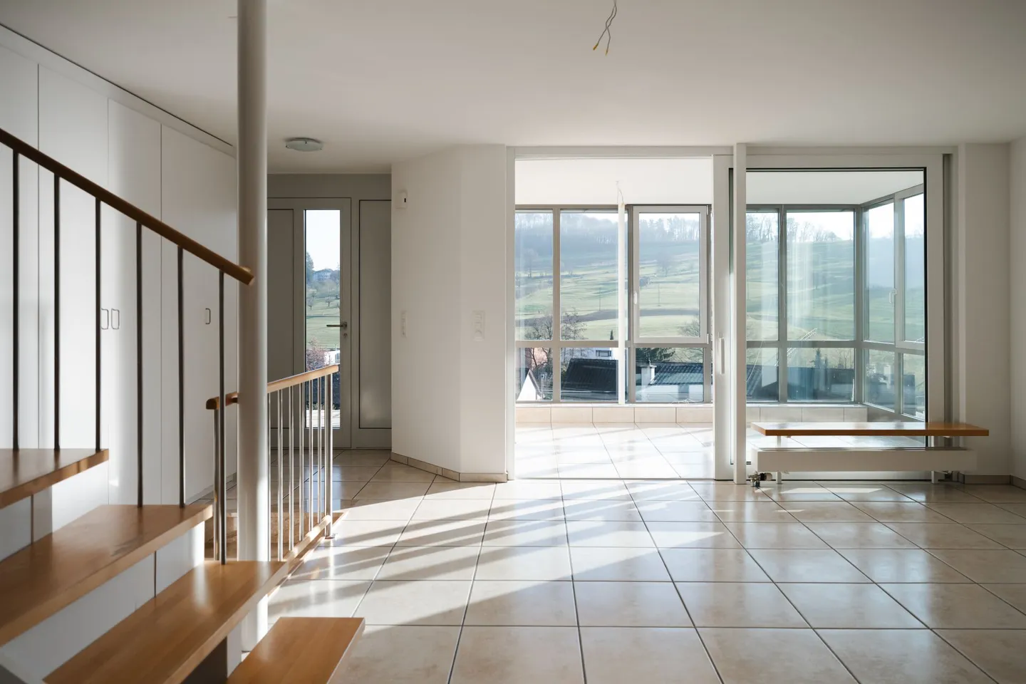 Casa multigenerazionale / due case a schiera con garage e giardino - Foto 15 di 39