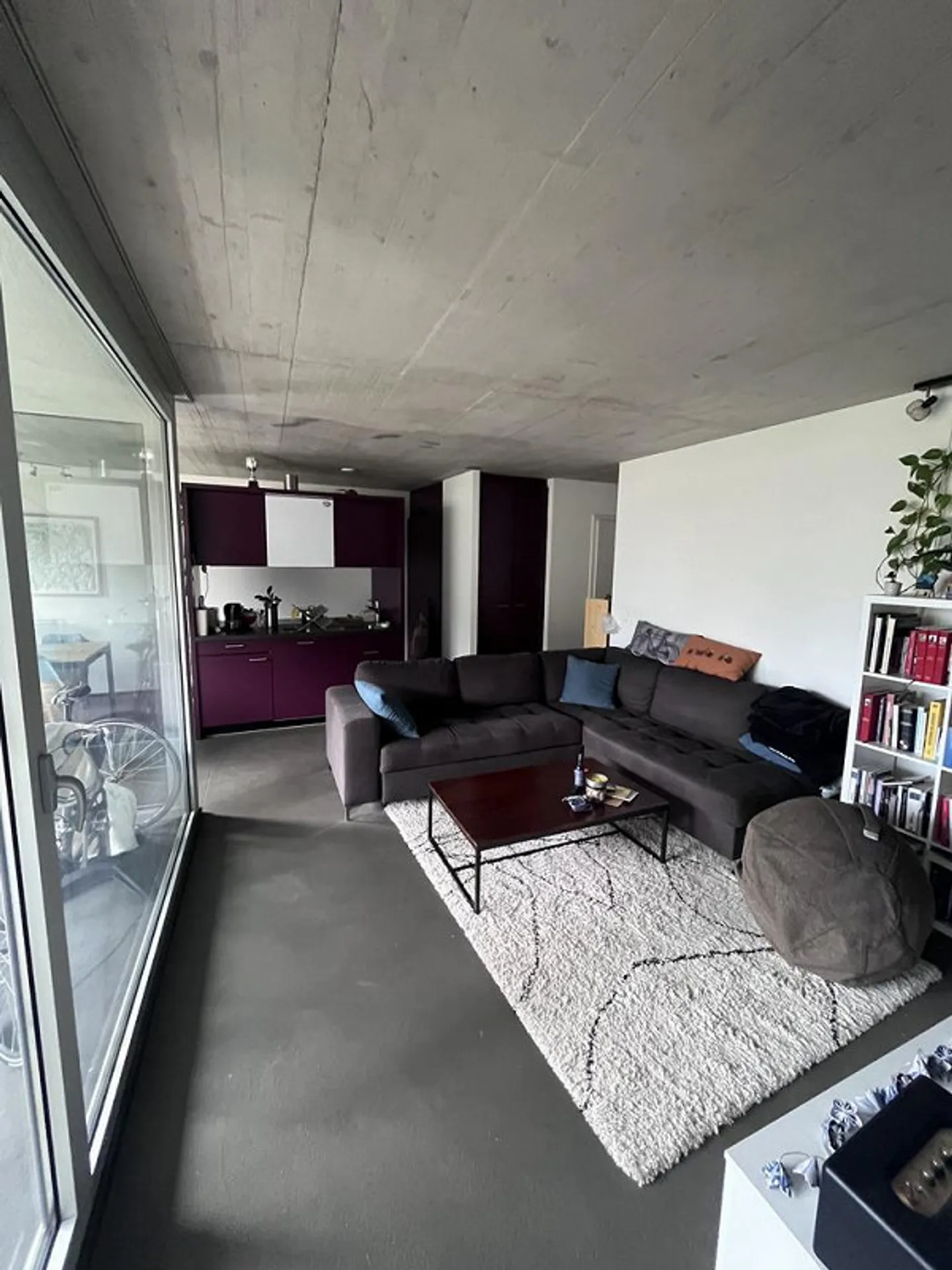 Appartement moderne avec balcon - Photo 7 sur 9