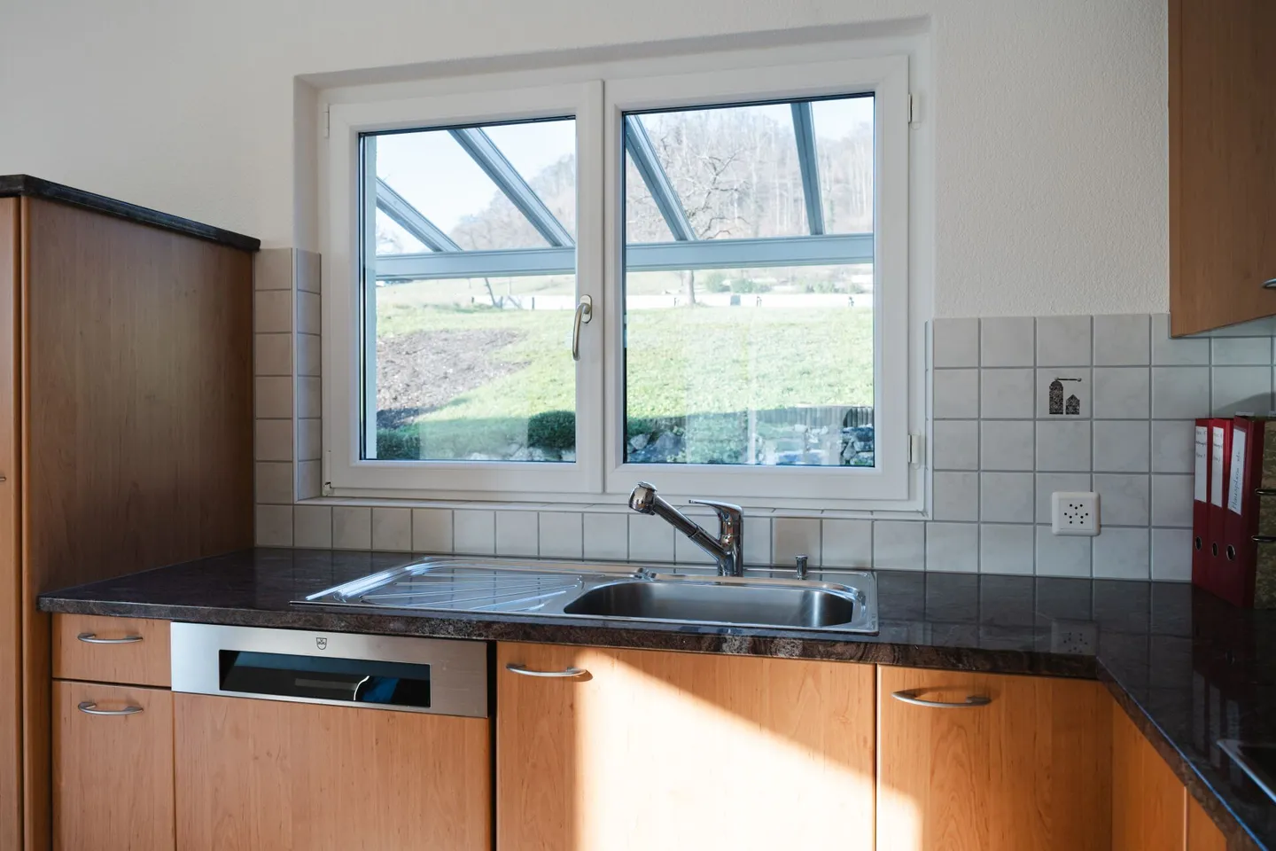 Casa multigenerazionale / due case a schiera con garage e giardino - Foto 18 di 39