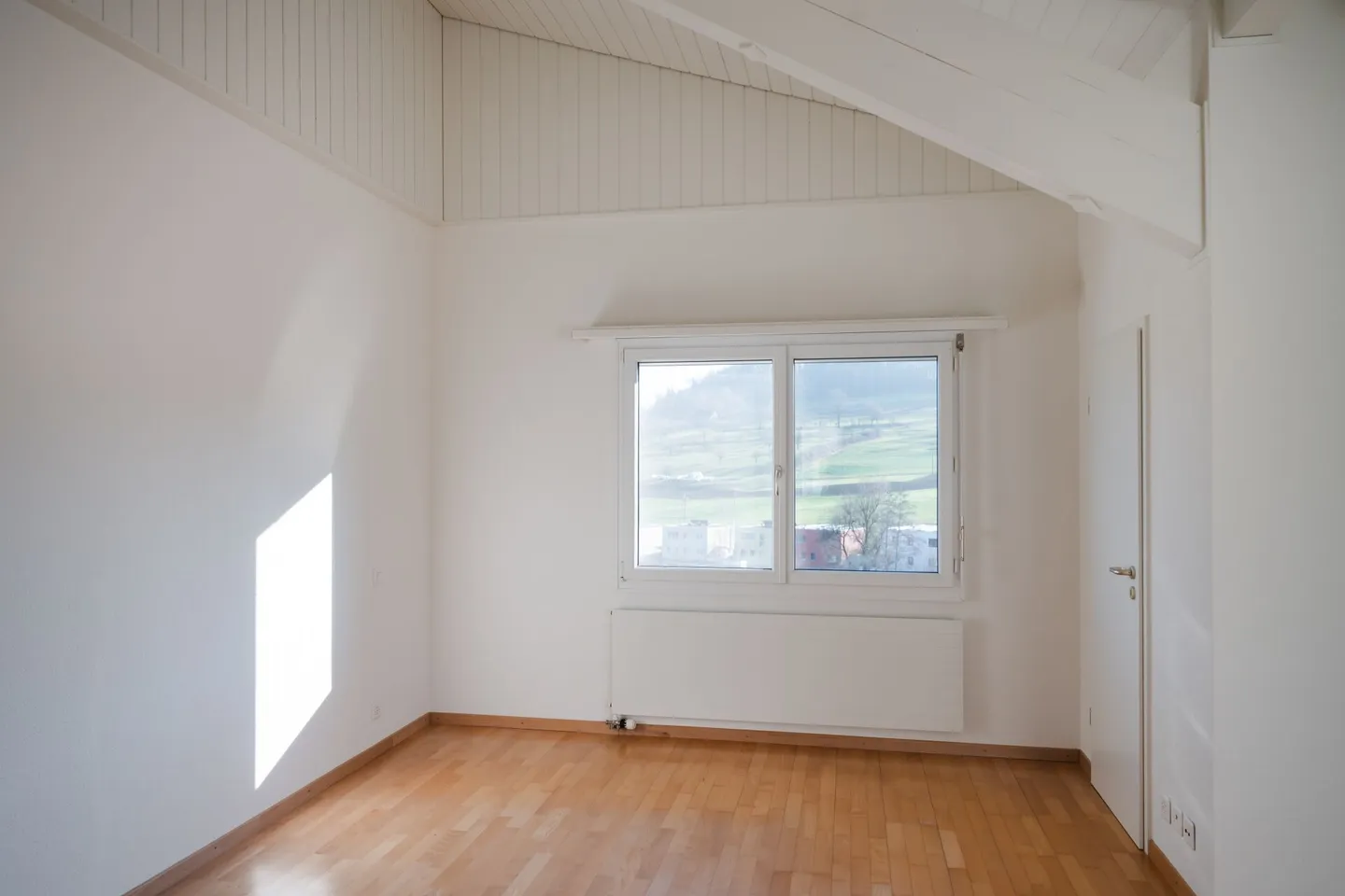 Casa multigenerazionale / due case a schiera con garage e giardino - Foto 27 di 39