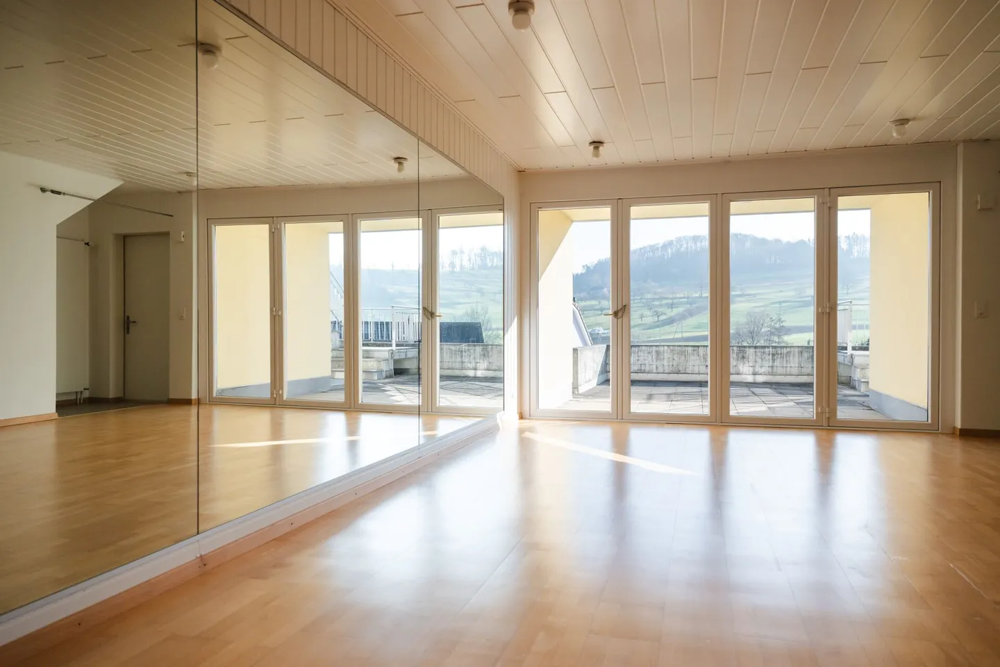 Casa multigenerazionale / due case a schiera con garage e giardino - Foto 29 di 39