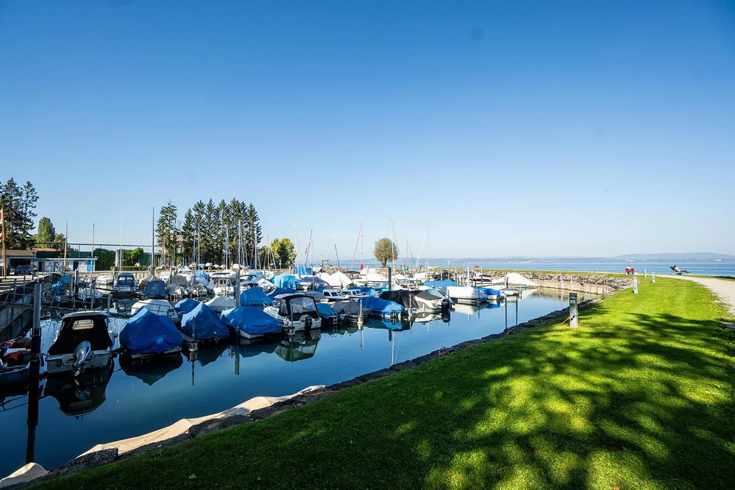 Dreamlike Living by Lake Constance with Expansive Garden - Photo 5 of 10