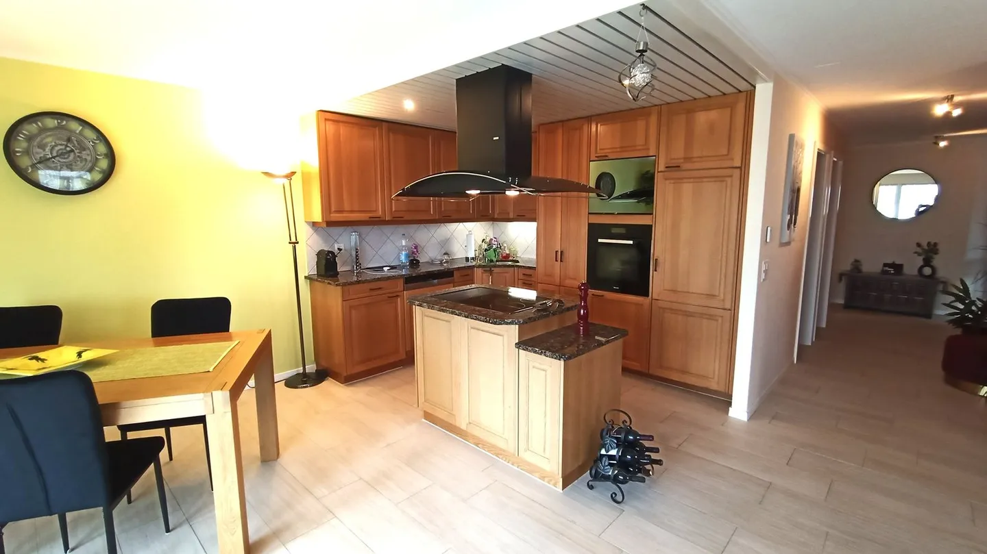 Magnificent with incomparable lake view, 5 minutes from the beach promenade - Photo 20 of 23