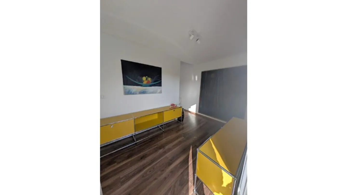 APPARTEMENT MAISONETTE 2½ CHAMBRES À UNTERÄGERI (ZG), MEUBLÉ, TEMPORAIRE - Photo 1 sur 8