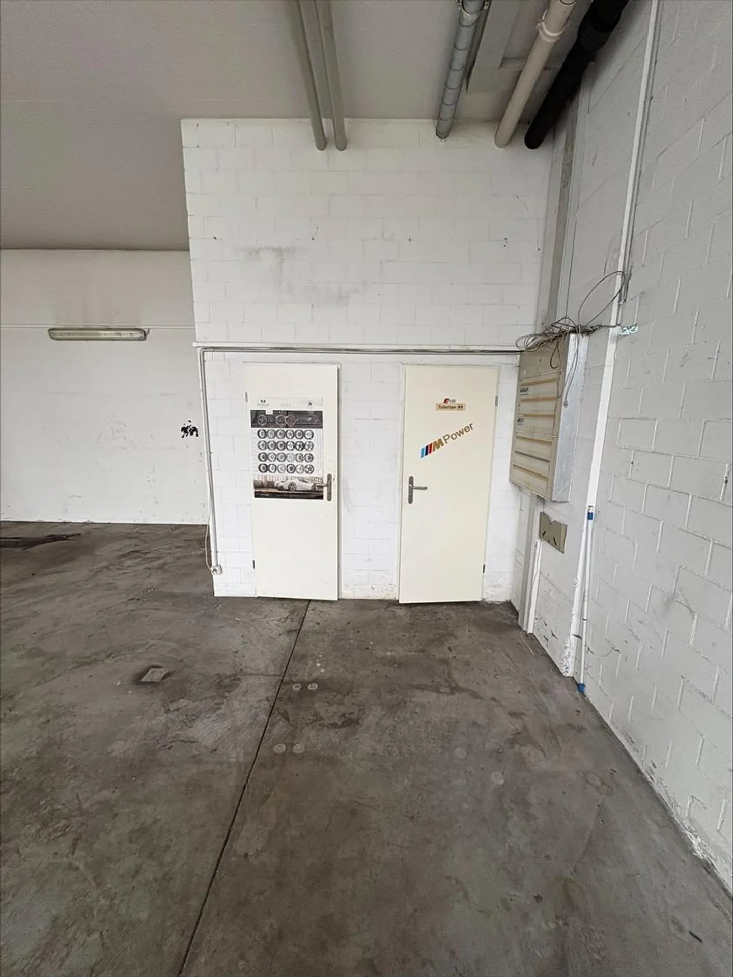 Wir vermieten einen Büroraum in Regensdorf - Foto 3 von 5