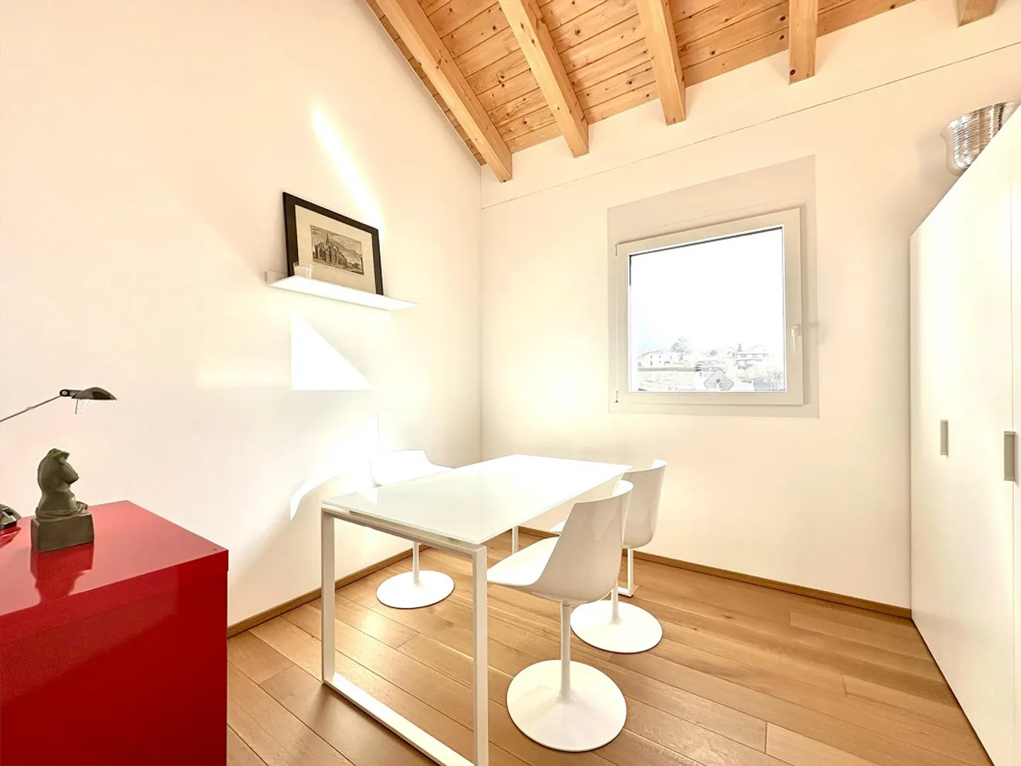 Villa Moderna con Rifiniture di Pregio - Foto 7 di 13