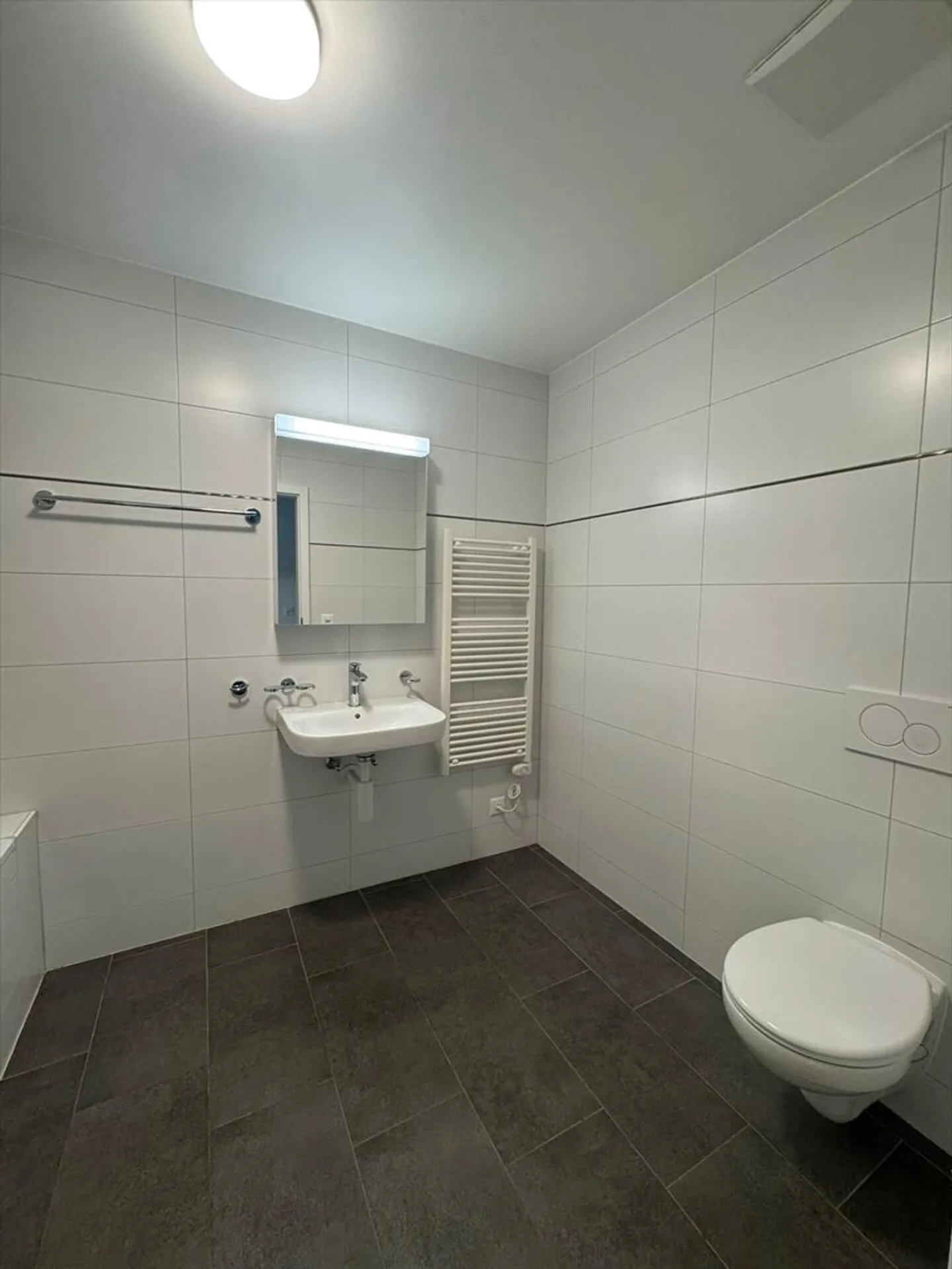 3.5 Room Apartment in Mathod - Photo 5 of 8