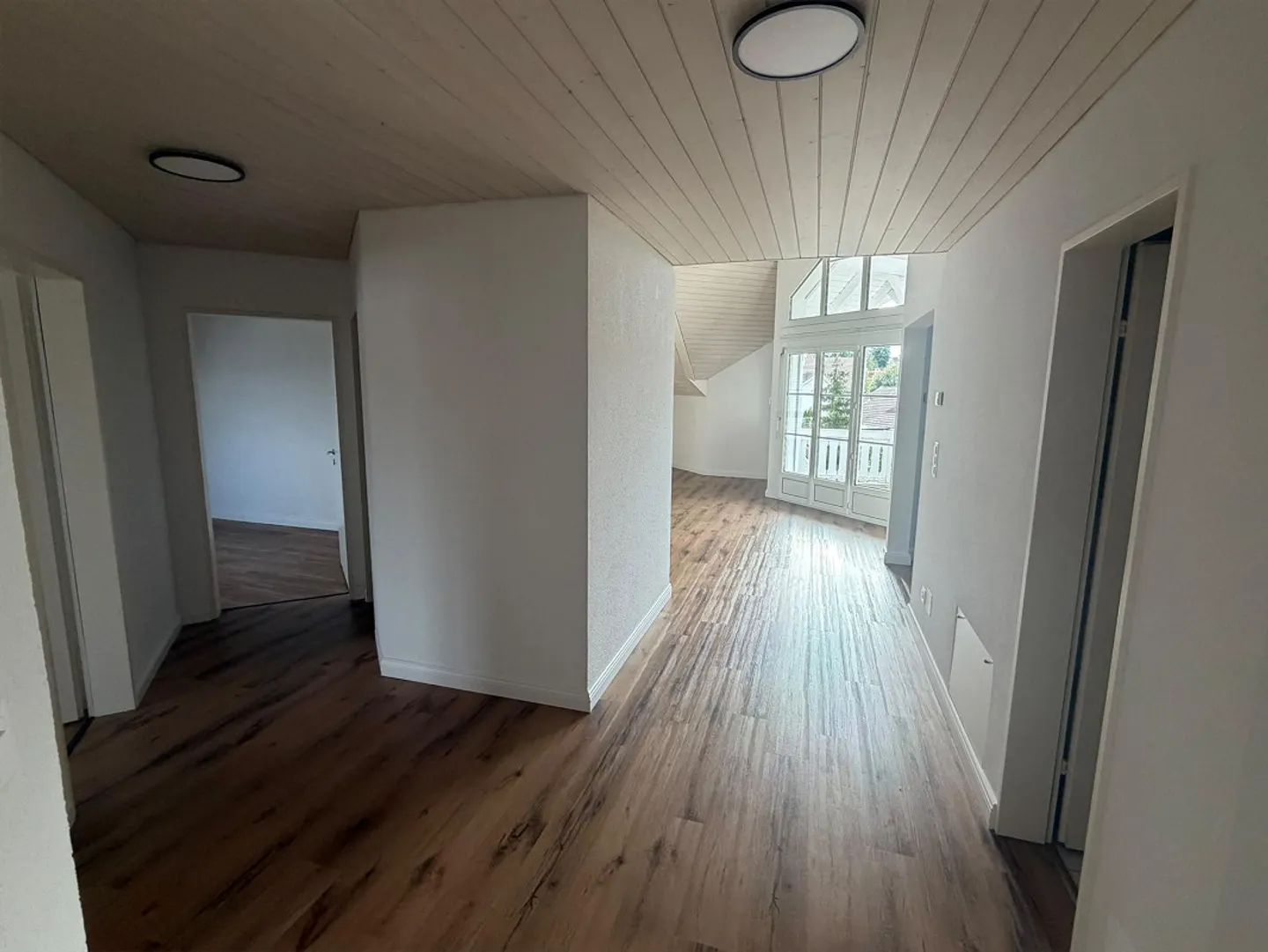 Charmantes Duplex mit Galerie - Foto 9 von 13