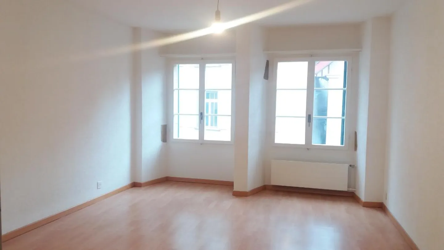 22m2, 1.5 room apartment in the old town of Biel/Bienne - Photo 2 of 5