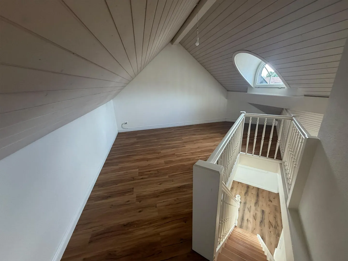 Charmantes Duplex mit Galerie - Foto 10 von 13