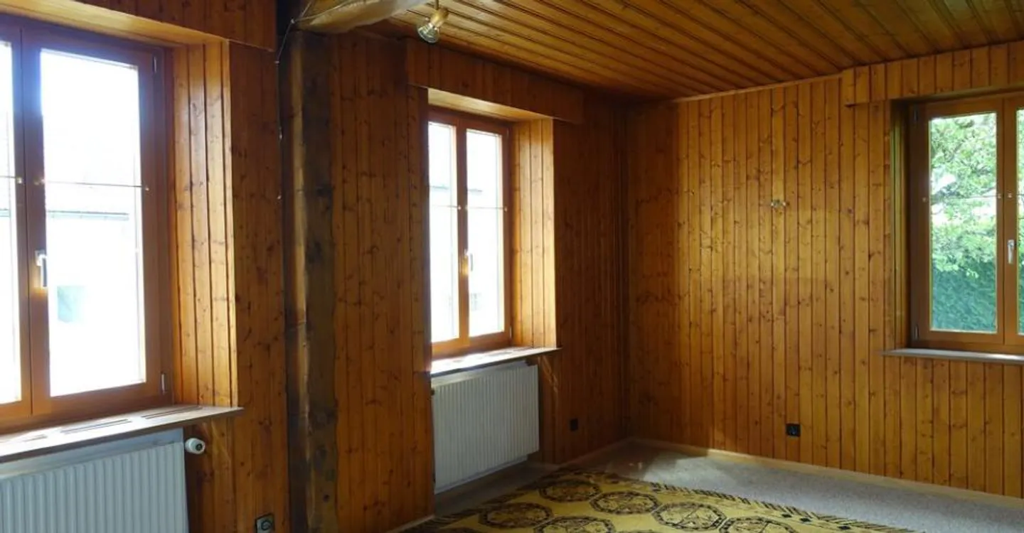 Tramelan - Family home with 5 1/2 rooms located in the center of the locality - Photo 5 of 11