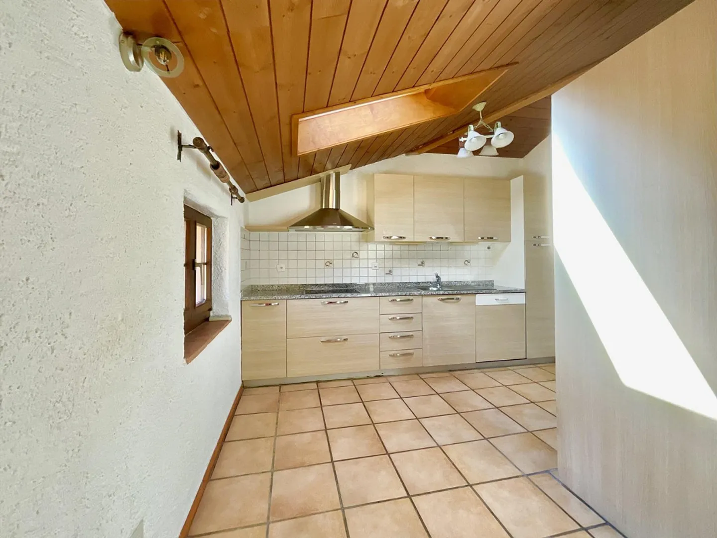 BEDANO - FOR SALE SEMI-DETACHED HOUSE IN HISTORICAL CENTER - Photo 4 of 11