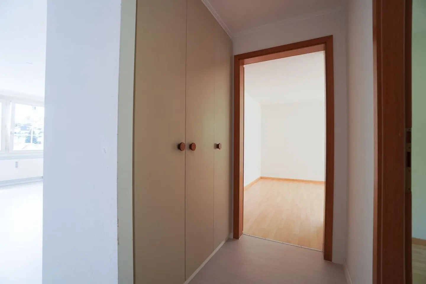 Appartement 3.5 pièces dans le quartier familial - Photo 7 sur 9