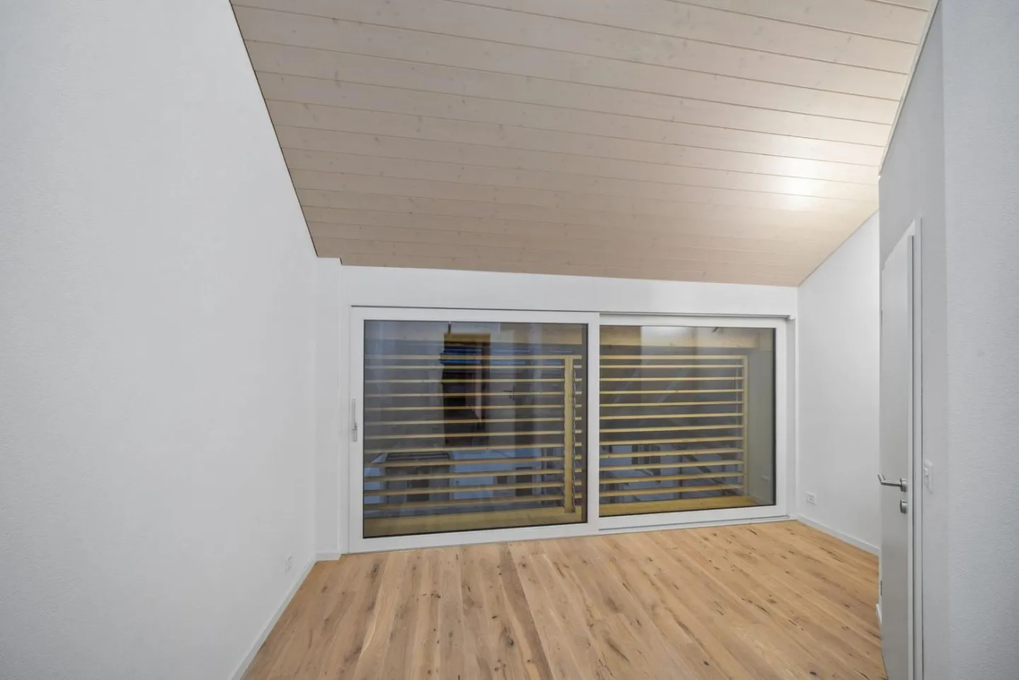 Neue Wohnung mit Loggia in Penthalaz - Foto 9 von 12