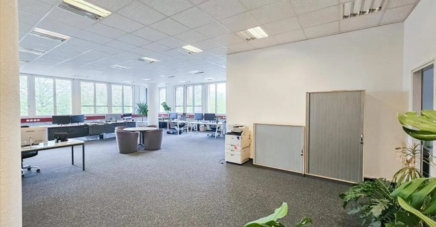 Spazio ufficio in affitto - Foto 7 di 8