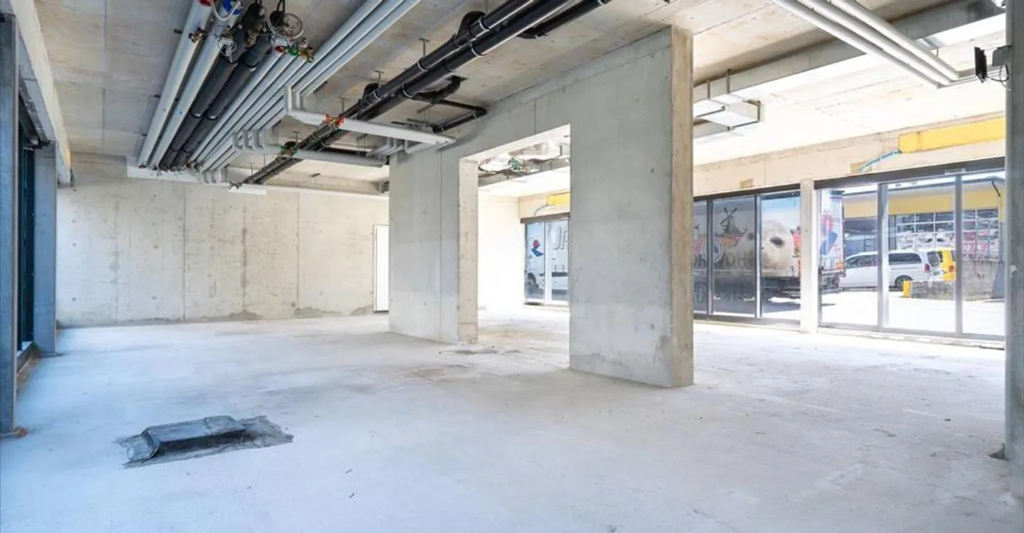 Negozio in affitto - Foto 2 di 6