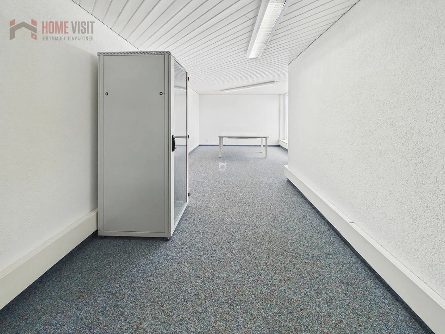 Attractive Office Space with 7 Parking Spaces & High Development Potential - Photo 6 of 14