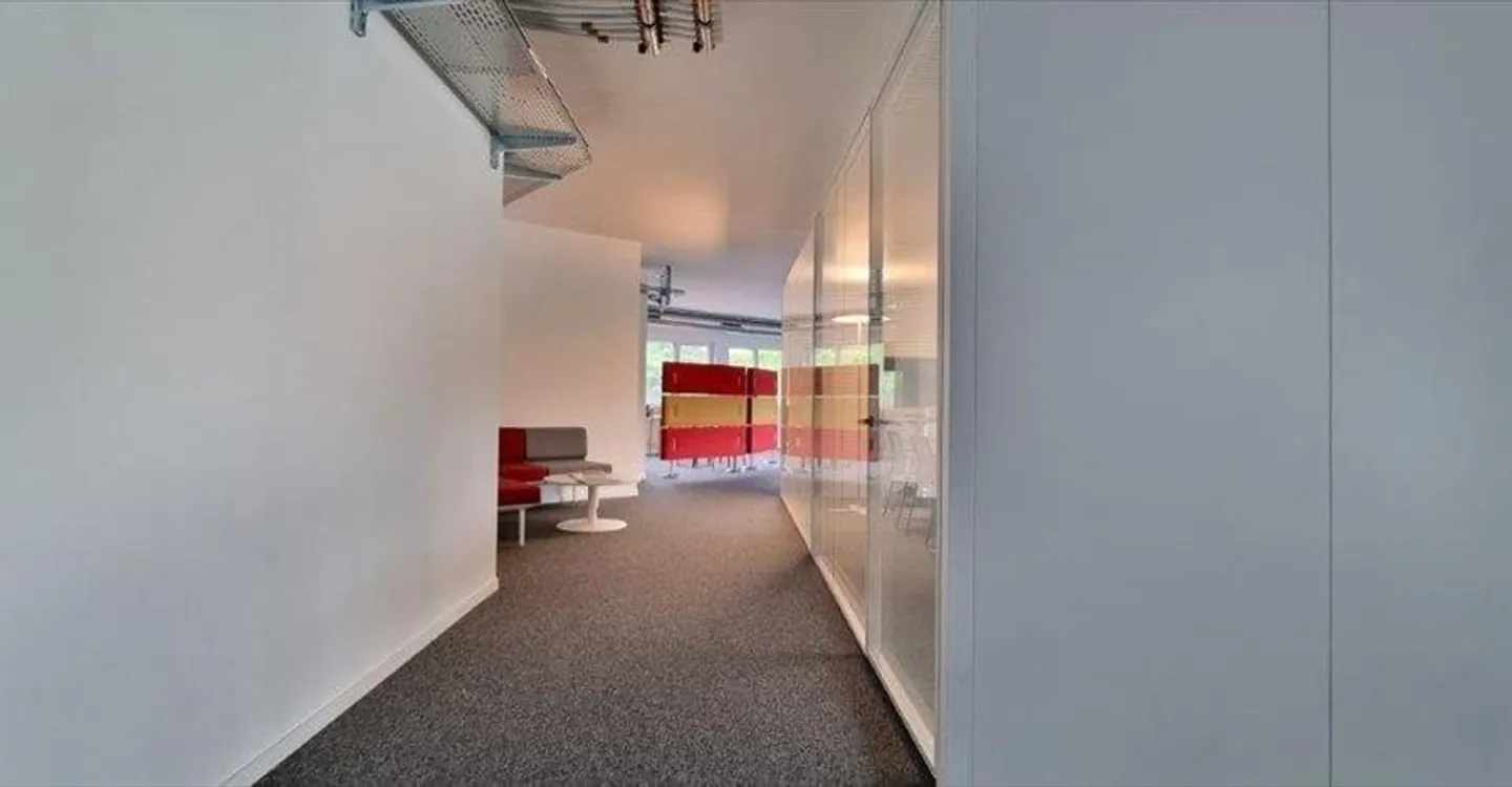 Bureau à louer - Photo 4 sur 6