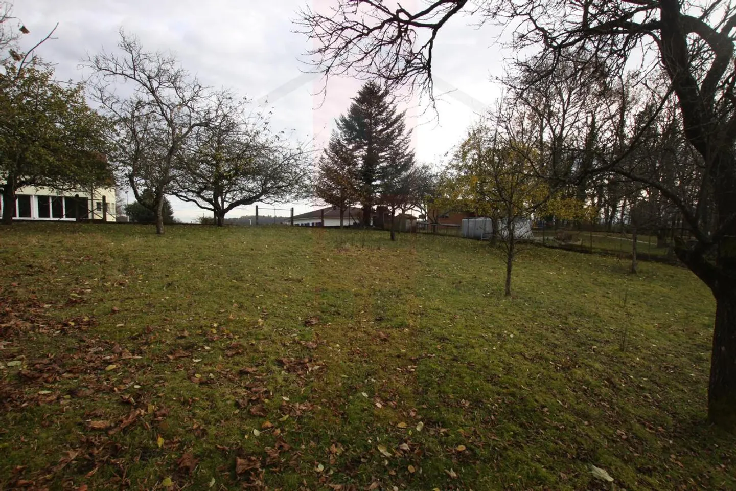 Baugrundstück mit Landschaftsblick - Foto 2 von 10