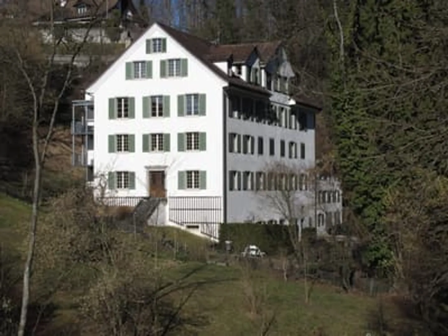 Charmante appartement 4.5 pièces dans un emplacement calme et central - Photo 13 sur 13