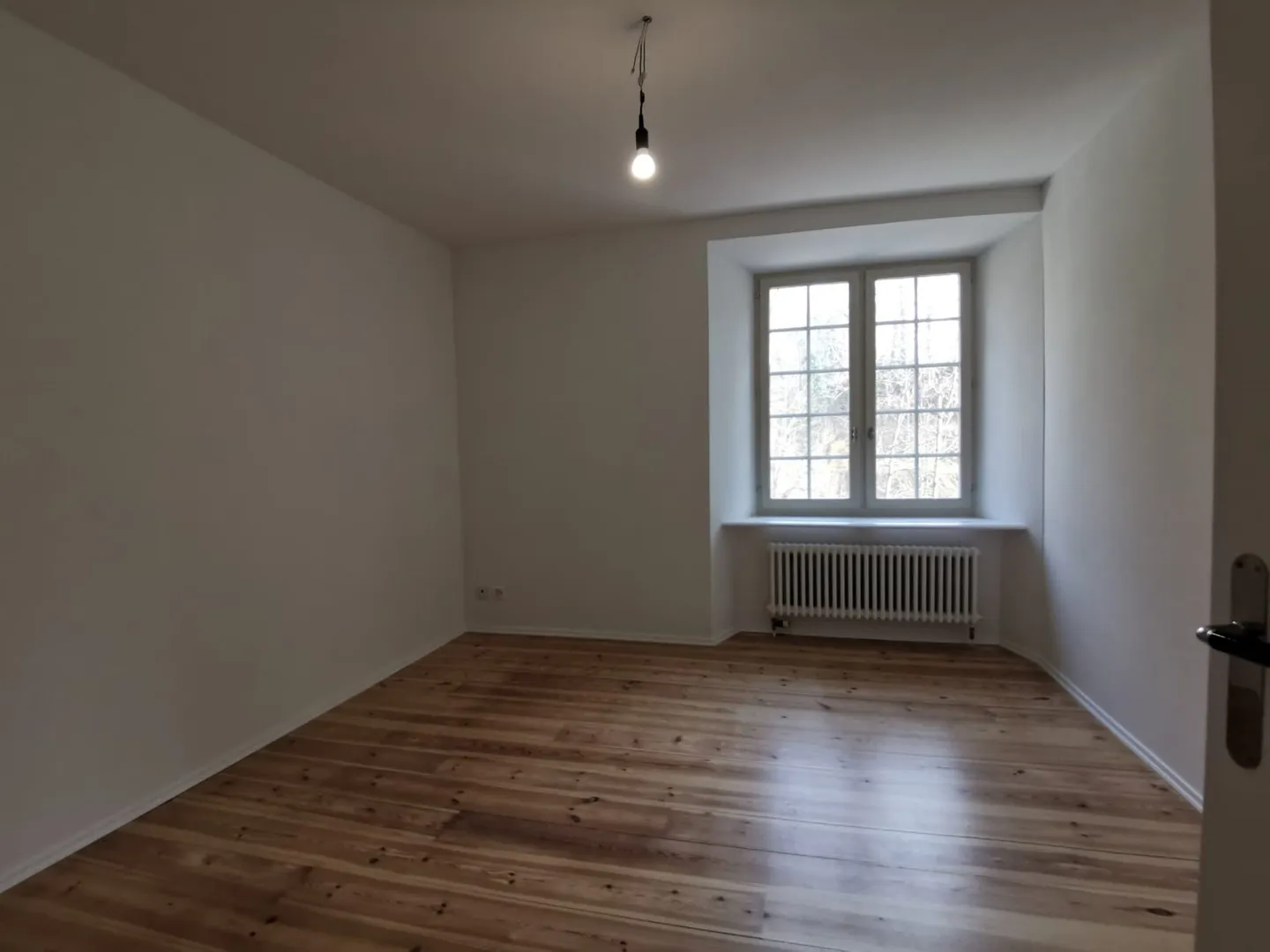 Charmante appartement 4.5 pièces dans un emplacement calme et central - Photo 11 sur 13